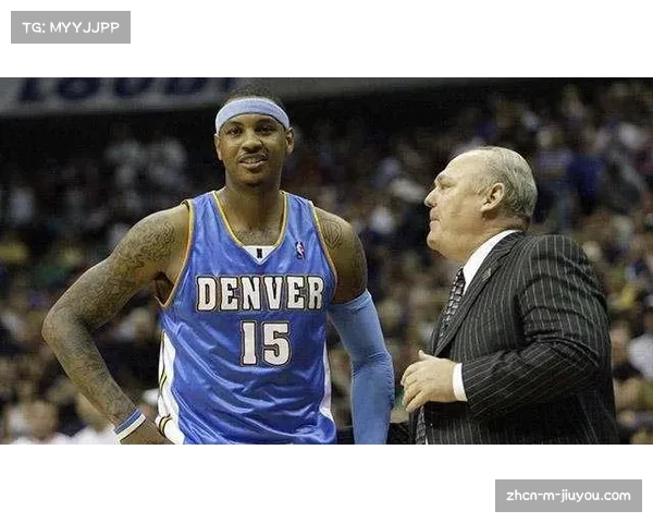 乔治·卡尔感谢比卢普斯贡献，祝愿其未来事业蒸蒸日上